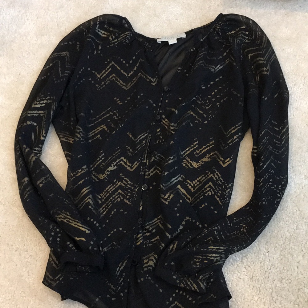 XS Sheer Olive & Oak Top